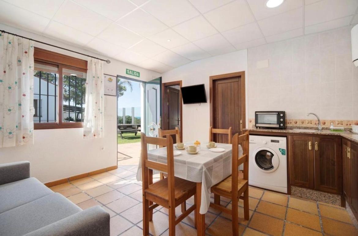 Novobarrosa Apartamentos Turisticos Чиклана де ла Фронтера Екстериор снимка